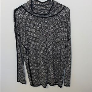New/off shelf, black/white sweater